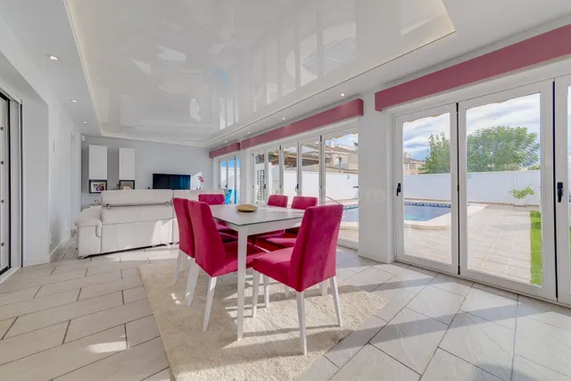 Villa 6 habitaciones 418m² en venta - San Javier — 2
