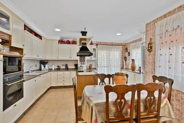 Chalet 4 habitaciones 236m² en venta - Riviera del sol — 14