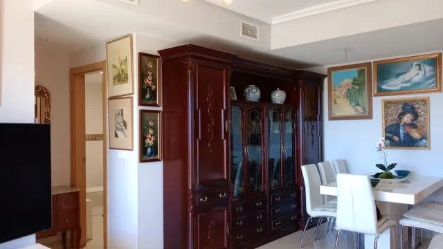 Apartamento de esquina con 2 terrazas 100m2 +16m2 y vistas espectaculares al mar y Benidorm. — 14