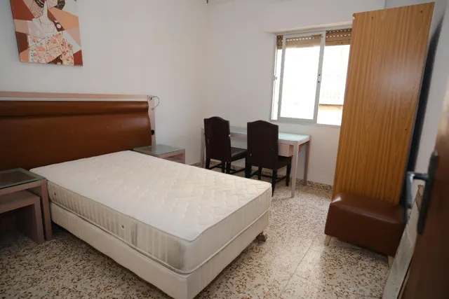 Piso en entreplanta en alquiler en casas ibañez — 2