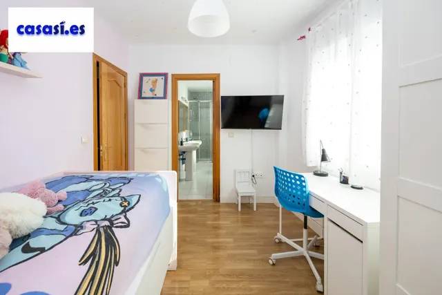 Maravillosa casa  a pocos minutos  andando  al  centro de La Zubia — 31