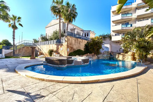 Piso con gran terraza a 300 metros de la playa de La Zenia — 30