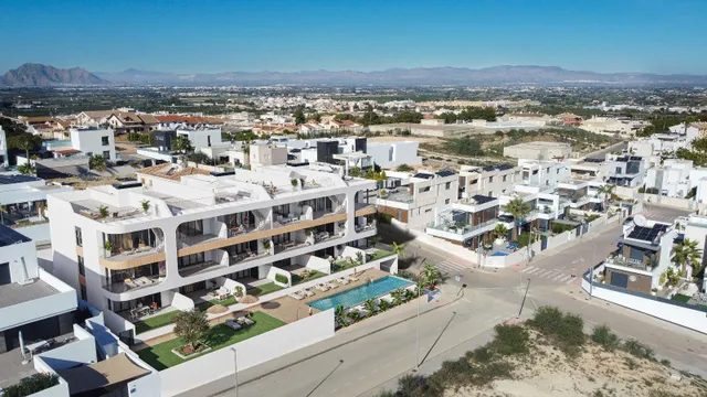 Ático 3 habitaciones 83m² en venta - Pueblo 4 - foto 4