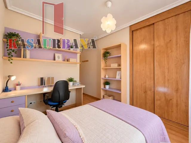 Kasaurbana ofrece en venta chalet en Getafe — 19