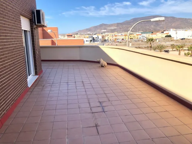 BONITO ATICO A LA VENTA EN LA CURVA — 14