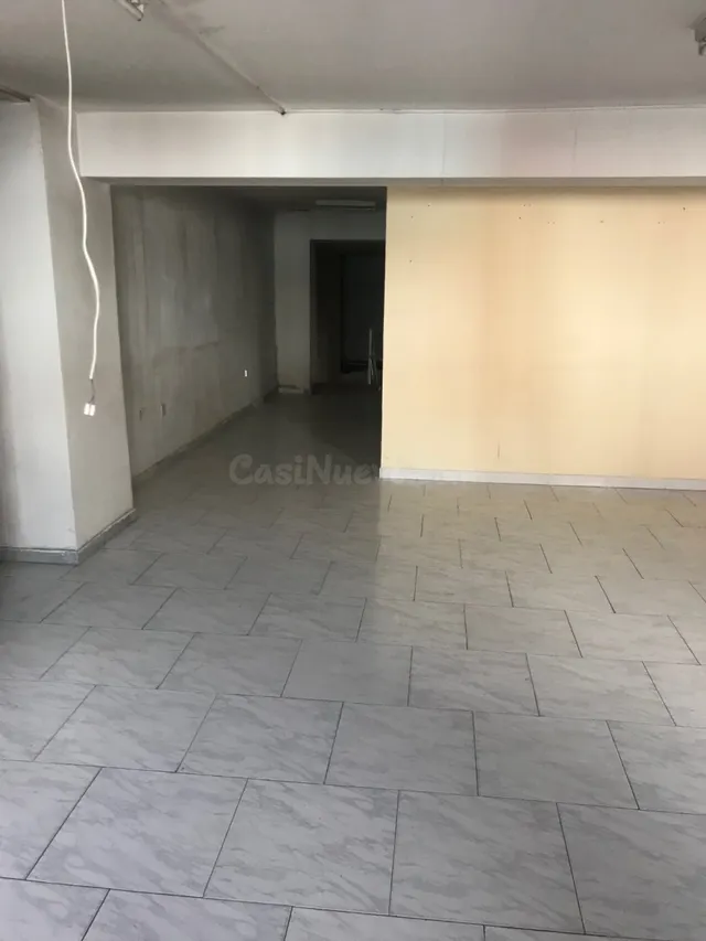 Alquiler local Av. Castillo — 4