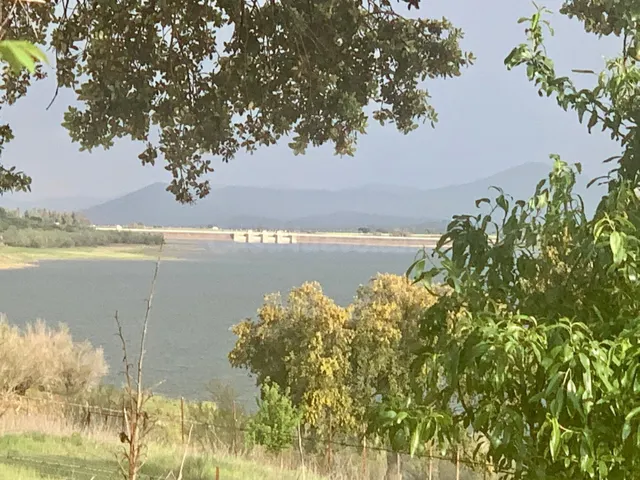VIVIENDA CON VISTAS LAGO SIERRA BOYERA — 5