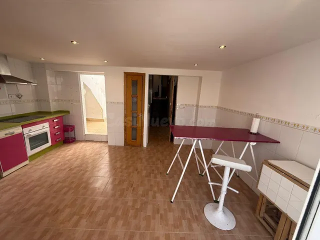 MAGNIFICA CASA EN FERNAN NUÑEZ!! - foto 4