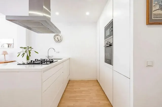 Piso 3 habitaciones 143m² en venta - Embajadores - foto 3