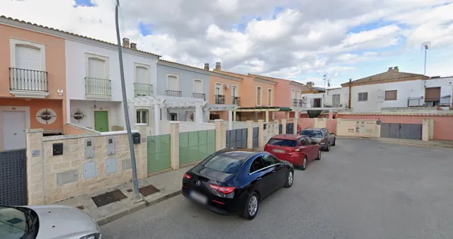 Venta casa en Huevar del Aljarafe — 3