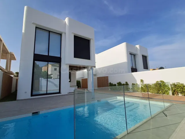 Villa 4 habitaciones 203m² en venta - Albir — 2
