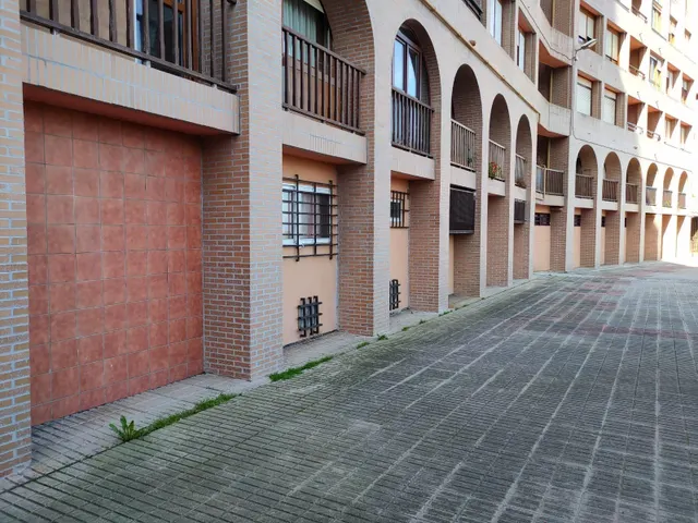 Local comercial para reformar en General Dávila — 8