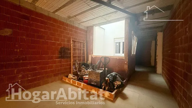 ¡Reformada a estrenar! Casa amplia y luminosa con balcón y gran terraza de buenas vistas — 11