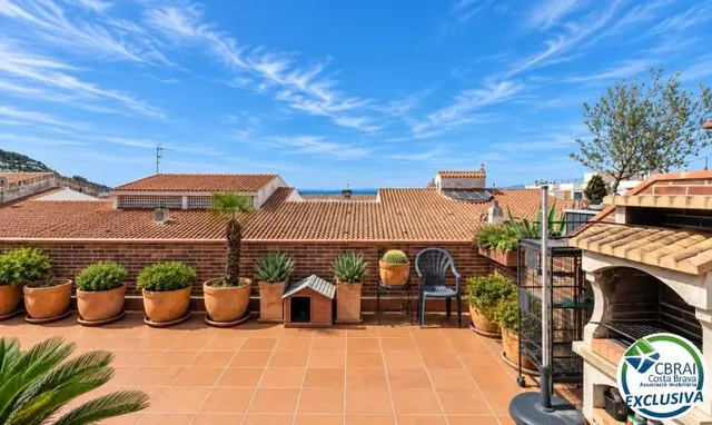 Ático Dúplex de 3 habitaciones con amplias Terrazas, piscina - foto 3