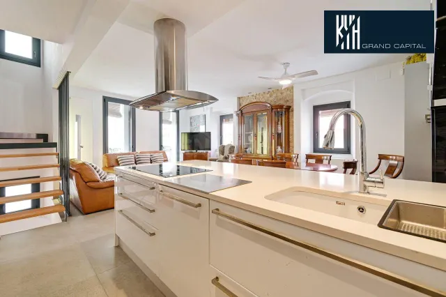 CASA PAREADA EN SANT FELIU DE GUIXOLS - foto 3