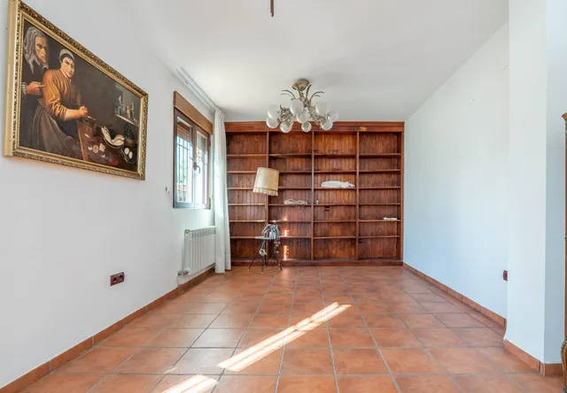¡¡ Impresionante chalet dividido en dos viviendas con piscin - foto 5