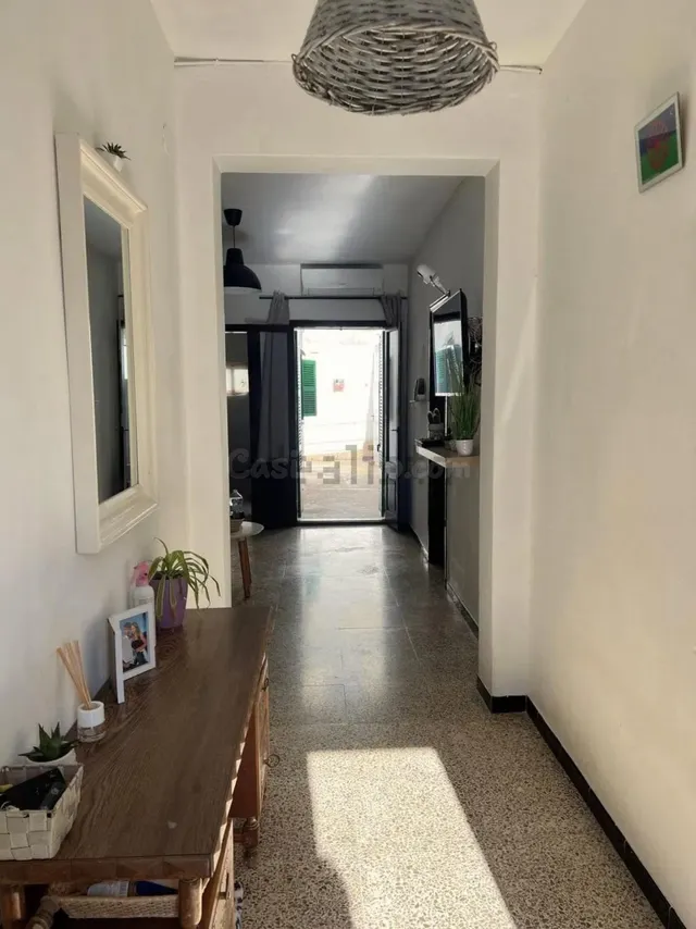 Casa con techo libre en el casco antiguo de Portocolom - foto 4