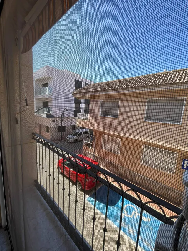 Piso reformado con ascensor a escasos metros de la playa | Santiago de la ribera — 14