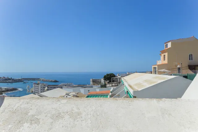 Dúplex con 3 dormitorios y vistas al mar en Loma Dos: Proyecto con alto potencial de reforma — 37