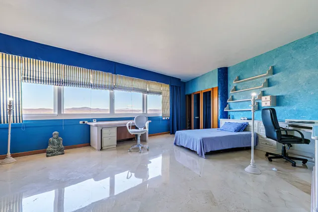 Piso 10 habitaciones 3110m² en venta - Centro — 29