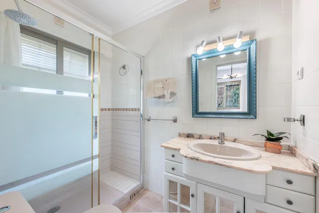 Chalet independiente con 2 viviendas , Carretera de Mijas , Malaga — 27