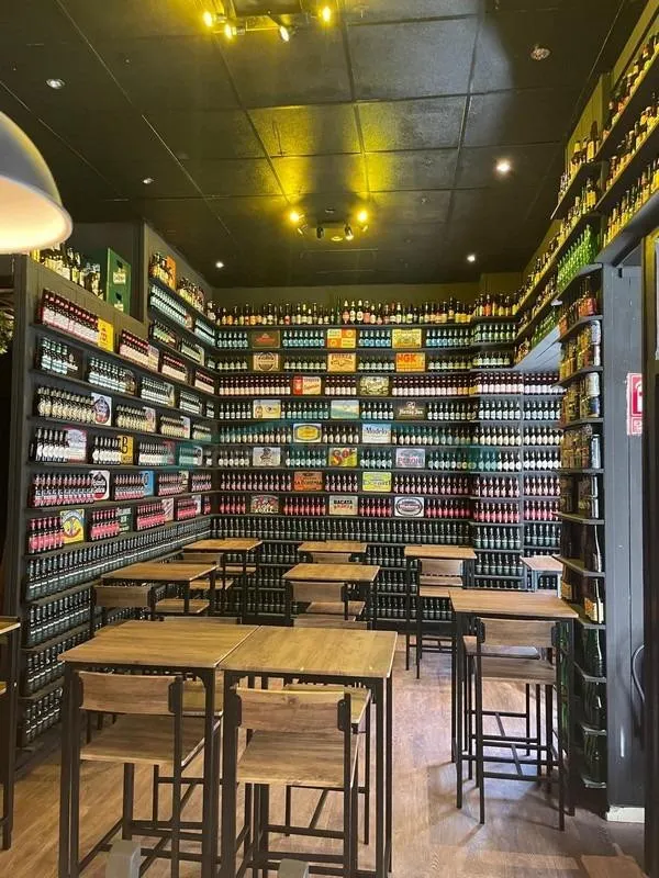 Restaurante-Cervecería en Benimaclet en venta con opción de alquiler a compra— Totalmente montado y listo para abrir — 2