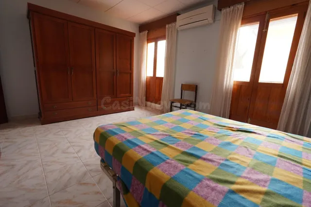 EN EXCLUSIVA AMPLIA CASA EN CUEVAS DE SAN MARCOS - foto 4