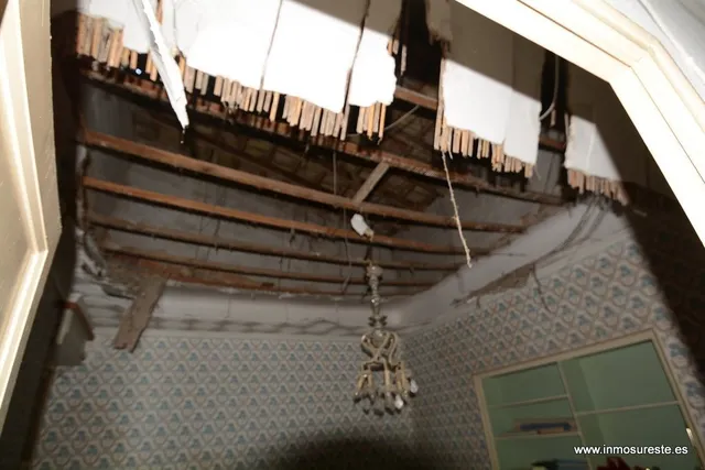 Casa en Orihuela zona cerca de las Espeñetas, 393 m2. construidos. Ideal para obra nueva. — 5
