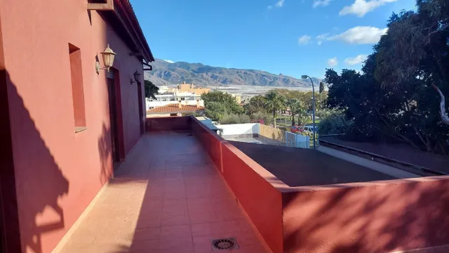 casa, restaurante y parcela en venta en la zona de santo domingo — 24