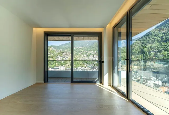 Exclusivo ático de 4 habitaciones en la planta 20 de Terrass - foto 5