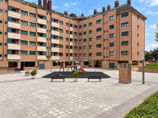 ¡a estrenar! dos dormitorios, terraza, garaje y trastero en Oviedo — 24