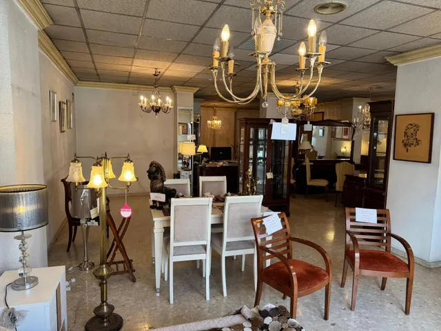 Esupendo local comercial en Camino de Ronda — 7