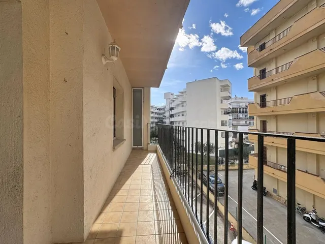 Apartamento de 2 dormitorios con vistas al mar en Santa Margarida — 21
