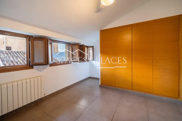 Piso de 2 dormitorios con piscina y garaje junto — 22