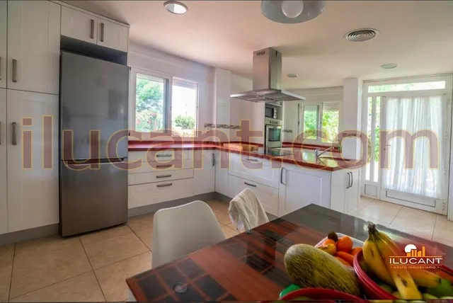 ***SIN COMISION DE INMOBILIARIA*** LAS PAULINAS. Ubicación inmejorable – A solo 5 minutos de Alicante y 12 minutos de Playa de San Juan — 15
