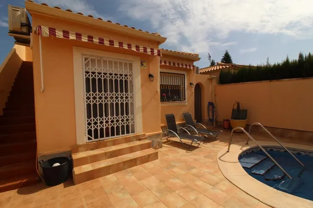 Villa 3 habitaciones 110m² en venta - Paraje natural — 33