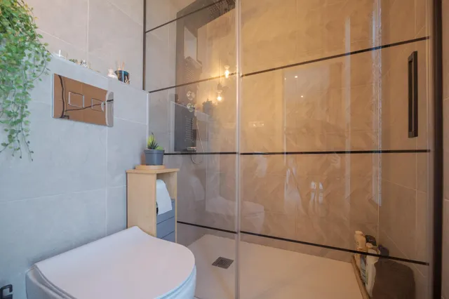 Ático dúplex con piscina en Maracena — 25