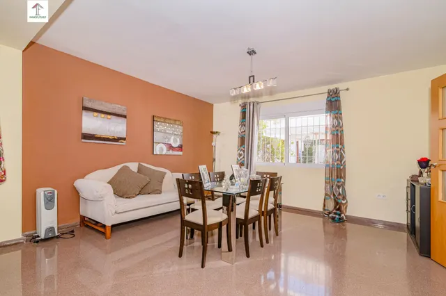 CASA EN OGIJARES — 10