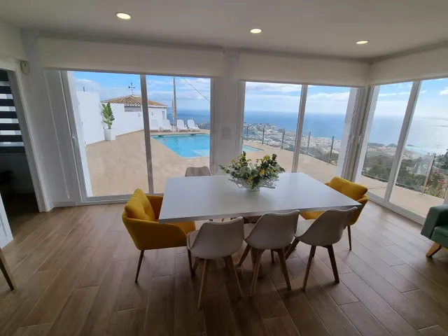 Chalet 3 habitaciones 110m² en alquiler - Cotobro - foto 2
