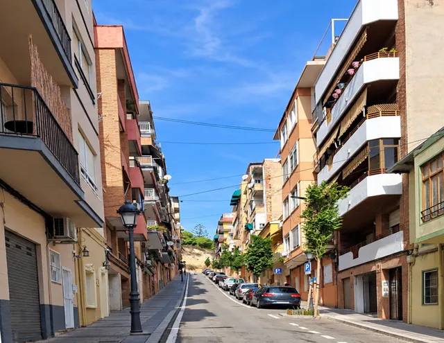 Planta baja de 131 m2 con terraza privada de más de 40 m2, garaje y 2 trasteros en Alicante — 31