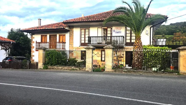 Casona con historia y alma en Santa Cruz de Iguña (Molledo, 