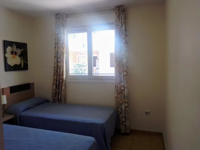 Apartamentos turísticos para inversión cerca de la playa en Águilas (Murcia) — 11