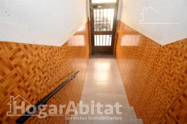 ¡oportunidad de piso! reformado y luminoso con balcón, en el centro — 45