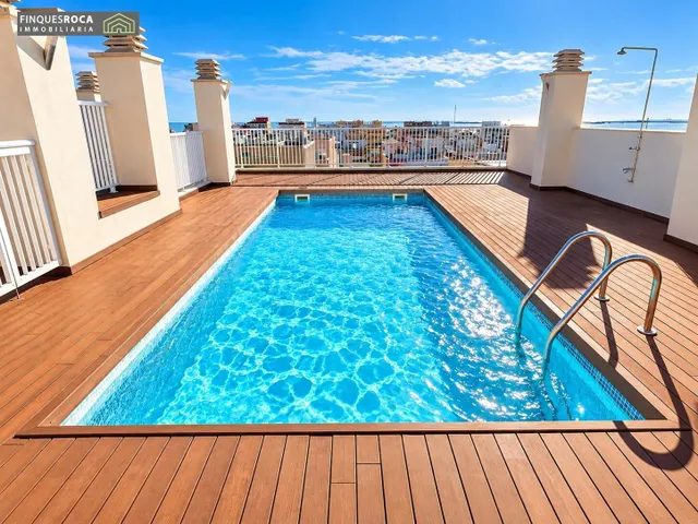Para entrar a Vivir Piso de 3 Dormitorios, 2 Baños, Cocina Independiente, Comedor-Estar, Terraza y Piscina Comunitaria — 27