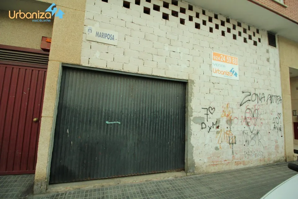 LOCAL SAN ROQUE BADAJOZ