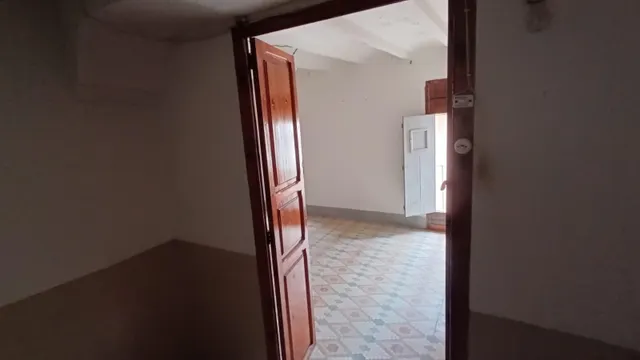 CASA  ANTIGUA  DE 329M2  EN VILLAR DEL ARZOBISPO — 30