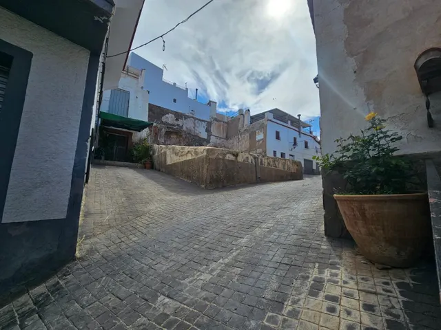 SOLAR URBANO — 2