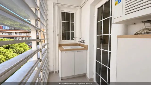 Amplia vivienda de 4 habitaciones con terraza acristalada, chimenea y aparcamiento — 14