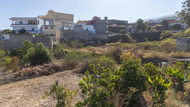 Terreno urbano de 2.500 m2 en Icod de los Vinos | oportunidad para inversores — 18