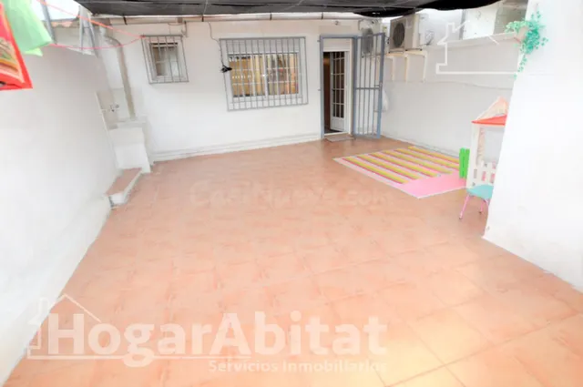 REFORMADO CON DOS TERRAZAS Y DOS BALCONES - foto 2